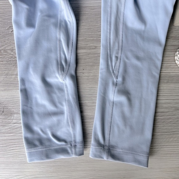 LULULEMON align high-rise crop leggings size 4 EUC - Picture 13 of 13